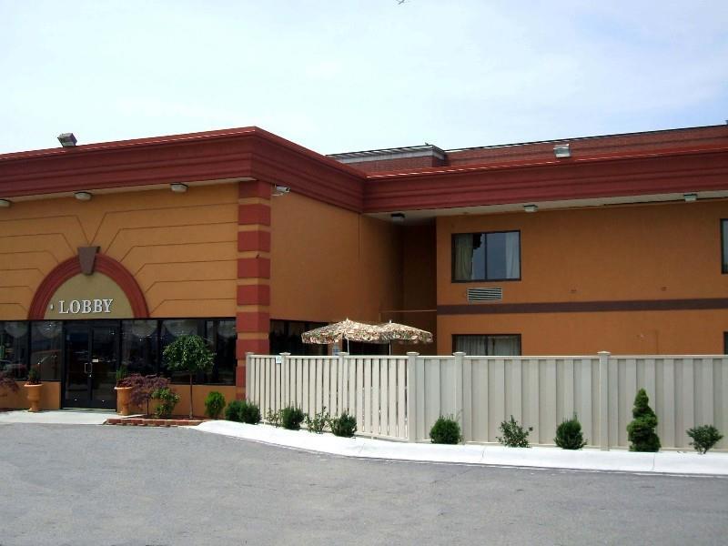 A Victory Inn - West Dearborn Dearborn Heights Exterior photo